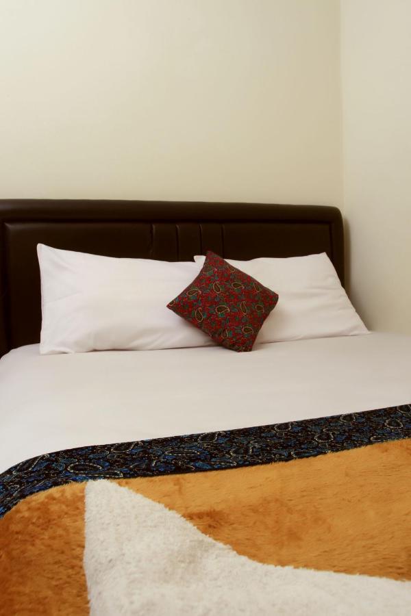 Bantal Guling Trans Bandung Exterior foto